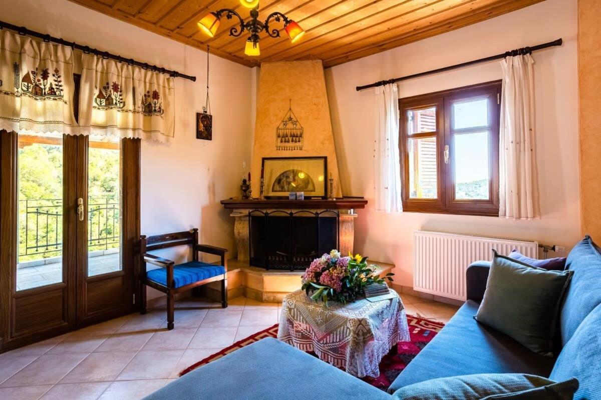 Stemnitsa Stone Residence - Comfy Mountain Getaway 외부 사진